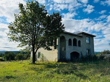 Продаж будинку у селі Кобаки (Косів), 265 м. кв., 20 сот.