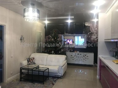 Продам квартиру ЖК <a href='/newbuilding/6132/view/zk-vremena-goda'>Времена года</a> Харків, Дача 55 вул.