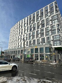 Продаж фасадноного комерційного приміщення 388 м2 у ЖК Там-Там на вул. Зелена, 263