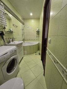 Оренда 3к особняк в районі Бам