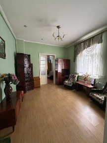 продається будинок вул Коломийська м Чернівці