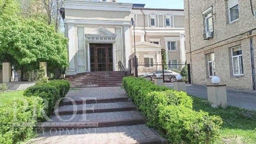 Оренда офісної будівлі на Печерську, генератор, парковка