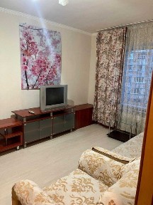 Продам 1 кімн. квартиру, Борщагівка, вул. Жолудєва, 3 А