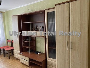 1к квартира біля Метро Святошино/Житомитрська - 10хв пішки! Вул Депутатська 25
