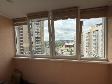 Продаж трикімнатної квартири на Вишенці з індивідуальним опаленням !