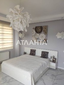 Продам 3к Таїрова з ремонтом та меблями