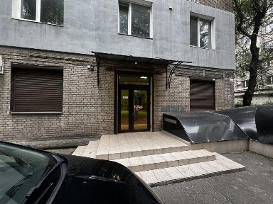 Оренда представницького офісу 68,3 м² - вул. Незалежної України, 84