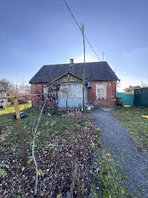 Продаж будинку с. Іванівка, по трасі Київ-Чоп!