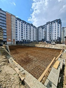 Продаж 2-кімнатної квартири, вул. Чорновола 155.