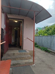 Продажа частини будинку в Черкасах! Суперова локація!