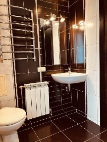 Оренда 2-кім квартири. Драгоманова 1 Б, метро Позняки