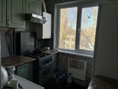 Продам 2кім квартиру з АВТОНОМНИМ опаленням