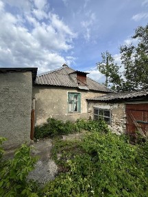 Продается дом. г. Славянск. Земля приватизирована