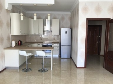 Продажа 3-комнатной квартиры 100 м², Генуэзская ул.