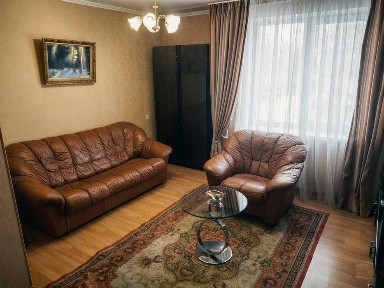 Без комісії! Антоновича, центр Києва! Простора видова 2-кімнатна квартира 60м², цегляний будинок, поруч метро Олімпійська та Палац Україна