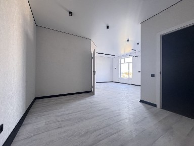 Квартира з ремонтом 40м2 не далеко від Центра Бориспіль.