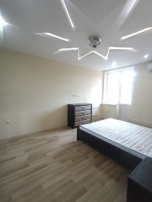Оренда 2 кім квартири у Центрі вул Чорноморська 4а