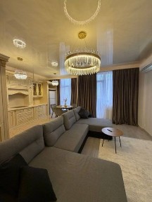 3к квартира Одесса Таирова Kadorr ЖК 5 Жемчужина ремонт 96 м² 8 этаж с ремонтом и мебелью