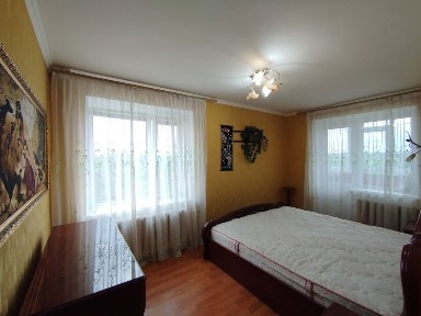 Квартира продаж 3 кімнати 69 м2 чешка 8 поверх