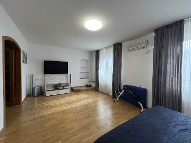 Продаж 2-кімнатної квартири 85 м², Бориса Гмирі вул., 11