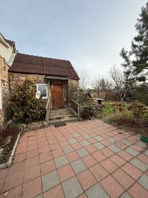 Здається приватний будинок (Красногірка)