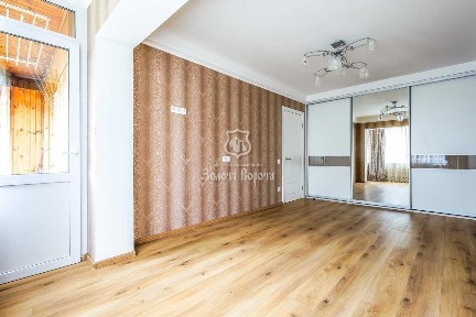 Продаж 1-кімнатної квартири 32.2 м², Березняківська вул., 14