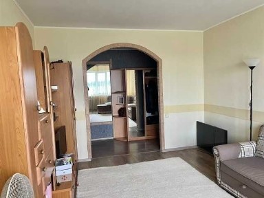 Продаж 3 к. квартири, р-н