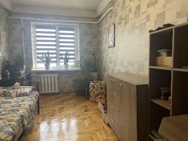 Продам 3 ком. кв Правый Берег