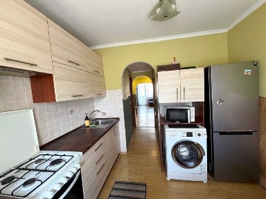 Продаж 2-кімн. квартири, «чешка», інд. опалення, роздільні кімнати