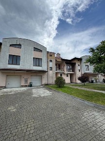 Продаж котеджу Солонка вул. Симоненка