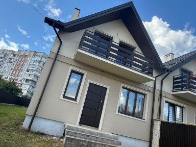 Продаж сучасного, просторого будинку (котеджу)