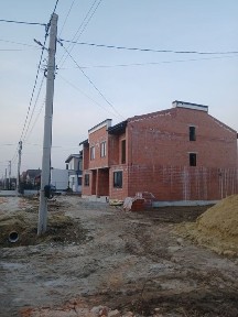 Продаж котеджу Зимна вода.