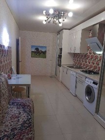 В оренду 90 м² комфорту 2-кімнатна квартира по пров. Кондратьєвський (Інститутський)