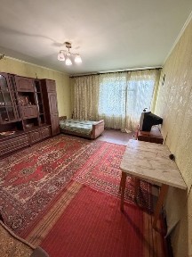Продам 1-но ком квартиру на БАЛАКИНА (пл. Артема)