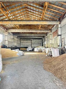Продаж складу в с. Озерна