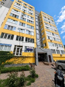 Продаж комерційного приміщення 49,5 м² в ЖК «Обухівський Ключ»