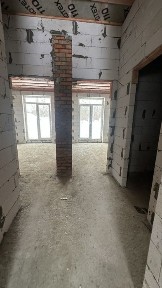 Такнхаус під єОселю з центральними комунікаціями, Газ!
