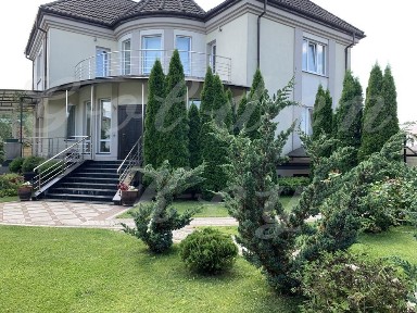 Гора, Степова 45