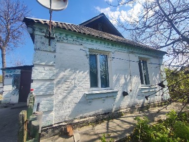 Продам будинок в селі Дулицьке з прямим виходом до річки