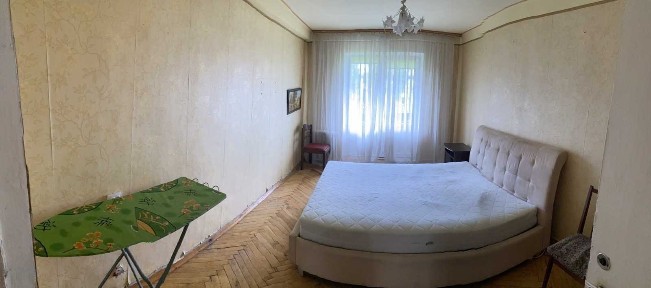 Київ, Ромена Роллана бул., 13В