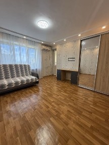 Дніпропетровська область, Дніпро, Індустріальний