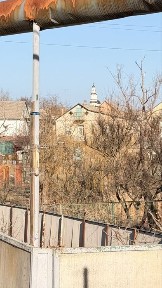 Будинок біля річки у Підгородному