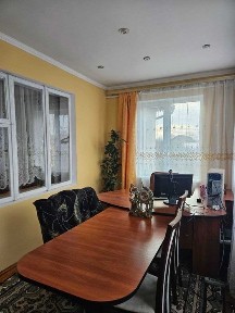 Будинок в центрі м. Коломиї на зем. ділянці 8сотих