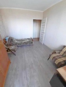 Продам 3 комнатную квартиру у порога метро Холодная Гора