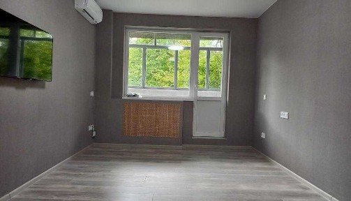 В Харкові ( Харькове) продам 1к квартиру з ремонтом