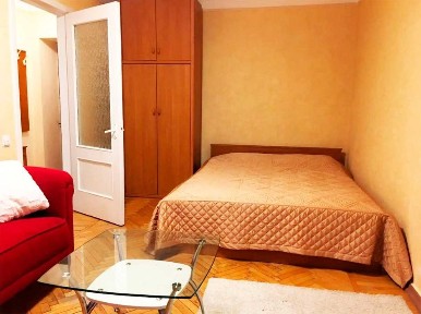 Оренда 1к квартири в Центрі, Гончара 75, площа Галицька, метро Університет, Вокзальна