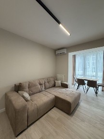 Оренда просторої 1,5 кімнатної, West Towers