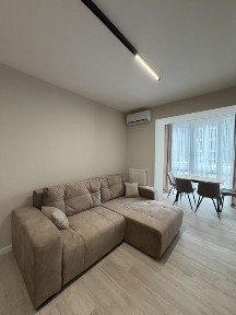 Оренда просторої 1,5 кімнатної, West Towers