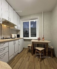 1-К Браилки, рядом трц Екватор