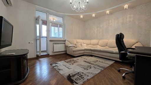 Продаж 3 кімнатної квартири 90 м² | вул. Петра Калнишевського, 7 | Оболонський район | мікрорайон Мінський Масив | Відео огляд